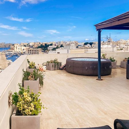 Valletta And Grand Harbour Lookout Kalkara Esterno foto